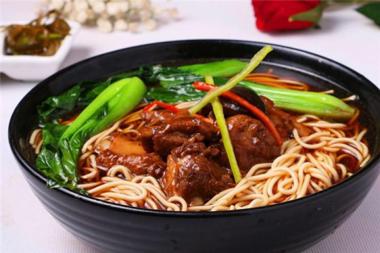 王家老太锅盖面